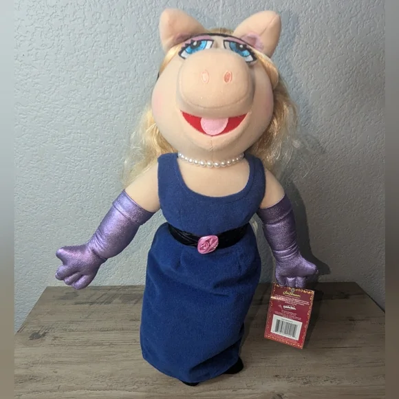 Miss Piggy 2004 Plush Sabana Toys NWT - Picture 2 of 16